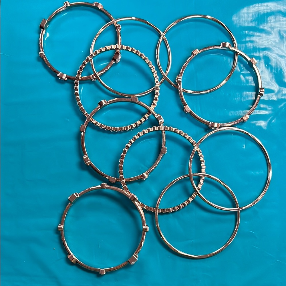 Elegant Rose Gold Bangle Set